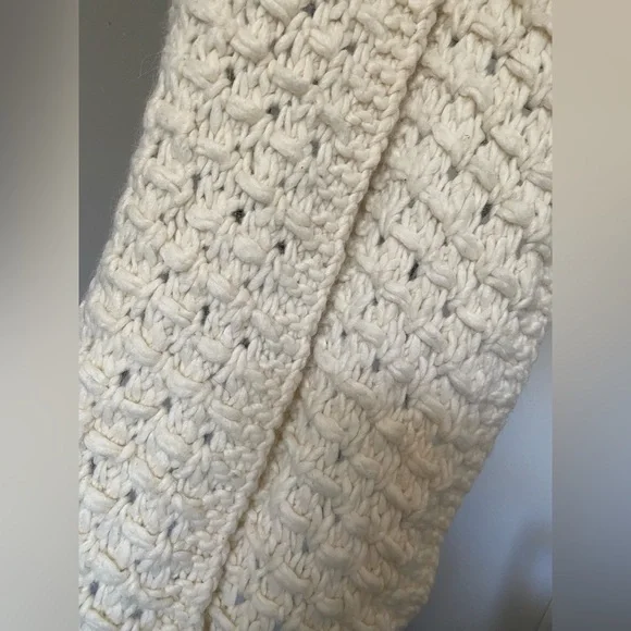 Country Rd wool/alpaca blend scarf - Picture 5 of 5